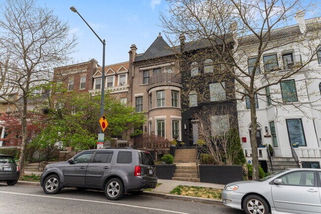property at 2421 1st St NW