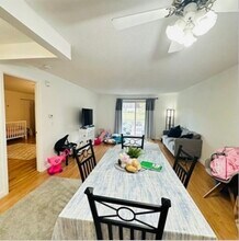 8 Shadowbrook Ln-Unit -38 in Milford, MA - Building Photo - Building Photo