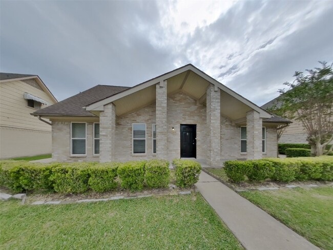 property at 12027 Arrowhead Glen Dr