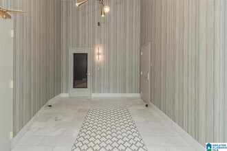 300 20th St N in Birmingham, AL - Building Photo - Building Photo