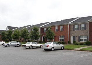 Avalon in Douglasville, GA - Foto de edificio - Building Photo