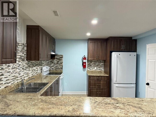 23 Buick Blvd in Brampton, ON - Building Photo - Building Photo