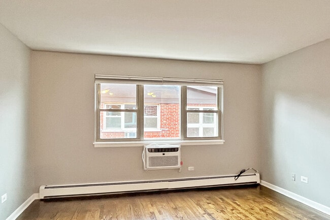 631 S. Maple Ave. in Oak Park, IL - Building Photo - Building Photo