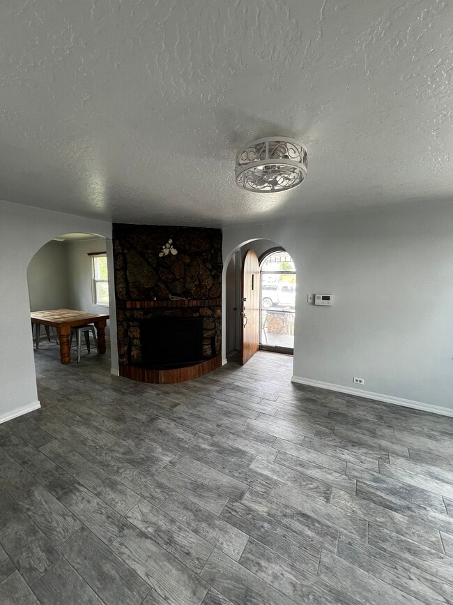 219 E Montezuma Ave in Cortez, CO - Building Photo - Building Photo