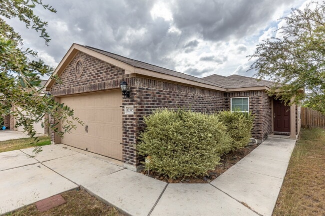 12315 Fish Hook in San Antonio, TX - Building Photo - Building Photo