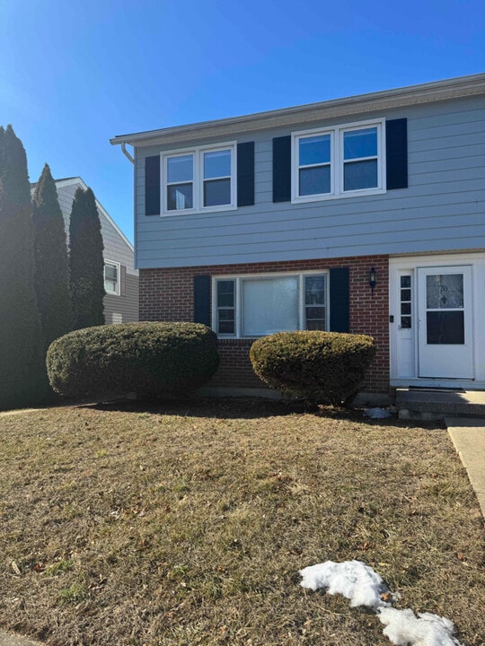 78 S Reber St in Wernersville, PA - Foto de edificio