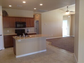 2482 Terra Ave in Grand Junction, CO - Foto de edificio - Building Photo