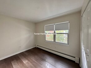 693 Parker St, Unit C in Boston, MA - Building Photo - Building Photo