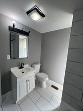 547 High St in Philadelphia, PA - Building Photo - Building Photo