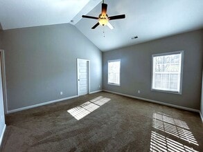 1010 Echo Rdg Rd in Columbia, TN - Building Photo - Building Photo