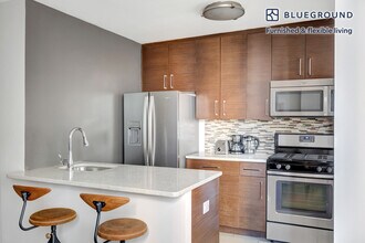 606 1st Ave. in New York, NY - Building Photo - Building Photo