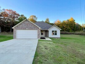 1220 Timber Pointe Cir in Pocahontas, AR - Building Photo