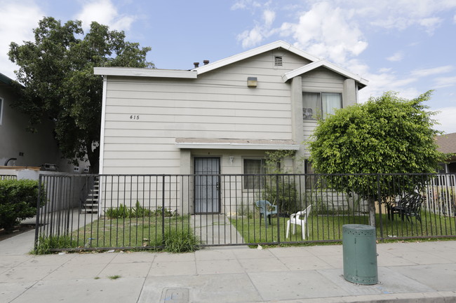 415 S Kroeger St in Anaheim, CA - Building Photo - Building Photo