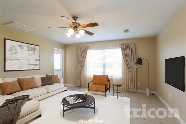 821 Painted Bison Dr in La Marque, TX - Building Photo - Building Photo