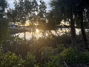 7796 Lakes Edge Ln in Port Charlotte, FL - Foto de edificio - Building Photo