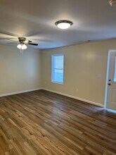 107 Violet Aly, Unit 1 in Pikeville, KY - Building Photo - Building Photo