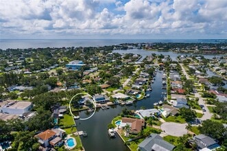 4342 14th Way NE in St. Petersburg, FL - Building Photo - Building Photo