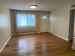 793 Robertson Dr in Brighton, MI - Building Photo - Building Photo