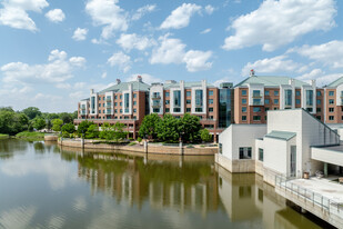 Encore Village of Schaumburg Apartments