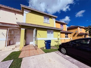 2243 NW 135th Terrace in Opa Locka, FL - Building Photo - Building Photo