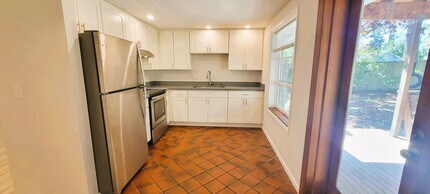 16339 Ashworth Ave N in Shoreline, WA - Building Photo - Building Photo