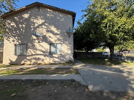 3337 21st Ave in Sacramento, CA - Building Photo