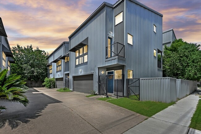 property at 1504 Cleveland St