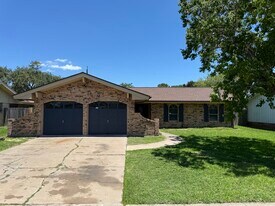 4638 Bonner Dr in Corpus Christi, TX - Building Photo