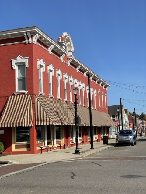 132 N Canal St, Unit 138