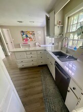 20 Bakers Hill Rd in Weston, MA - Building Photo - Building Photo