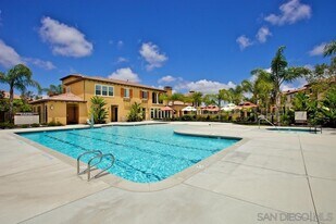 10637 Golden Willow Trail in San Diego, CA - Building Photo