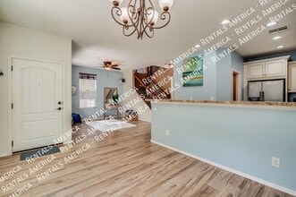 2727 S Equestrian Dr, Unit 101 in Gilbert, AZ - Foto de edificio - Building Photo