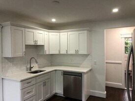119 Lancaster St in Providence, RI - Building Photo