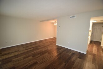 2720 S San Gully Rd in Lakeland, FL - Building Photo - Building Photo