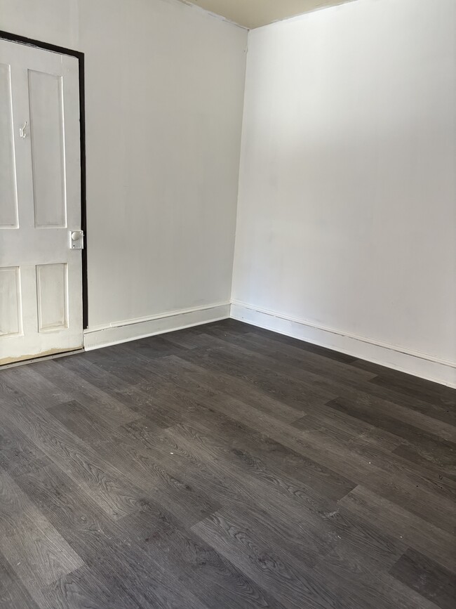 942 Franklin St, Unit 1