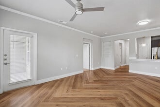 Whitmore in Houston, TX - Foto de edificio - Building Photo