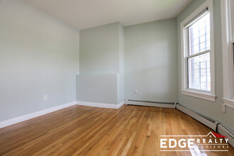 1536 Commonwealth Ave, Unit 3 in Boston, MA - Building Photo - Building Photo