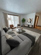 624 Garrison Rd, Unit A in Battle Creek, MI - Building Photo - Building Photo