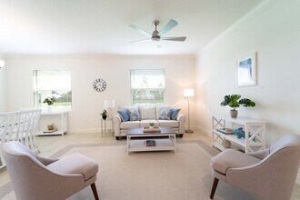 2882 Saint Barts Sq in Vero Beach, FL - Foto de edificio - Building Photo