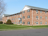 Quakertown West Apartments photo'