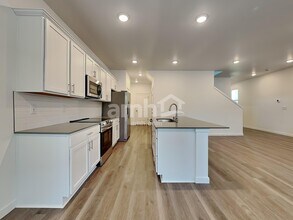 8922 50th Ave SE in Olympia, WA - Building Photo - Building Photo