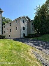 94 Hackett Blvd in Albany, NY - Building Photo - Building Photo