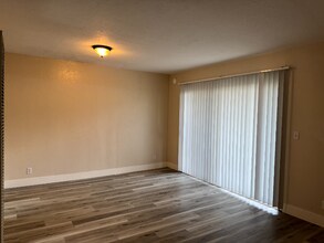 832 Pomeroy Ave in Santa Clara, CA - Foto de edificio - Building Photo