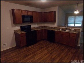 6097 Saddle Hill Dr in Alexander, AR - Building Photo - Building Photo