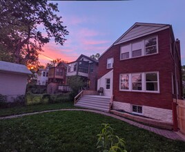 5800 Pershing Ave in St. Louis, MO - Building Photo - Building Photo