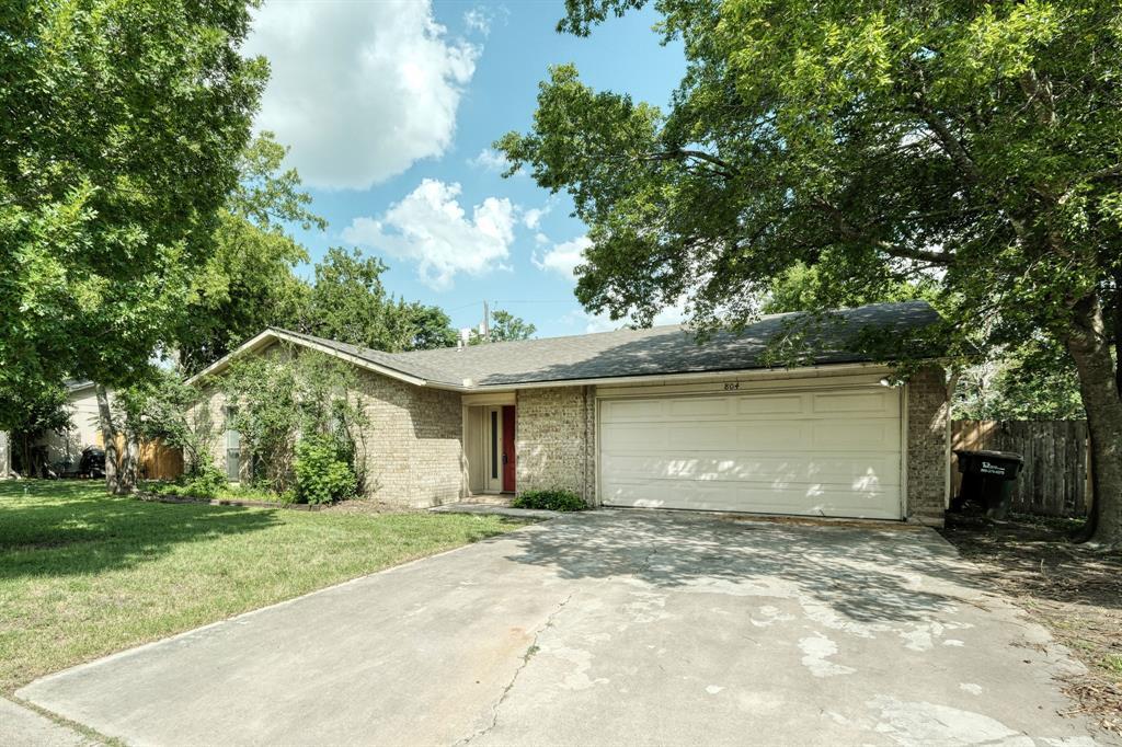 804 Dunman Dr in Georgetown, TX - Building Photo