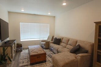 648 W Fire Sky Dr in Saint George, UT - Building Photo - Building Photo