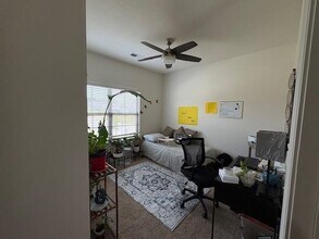 270 Lilly Dr in Oakland, TN - Building Photo - Building Photo