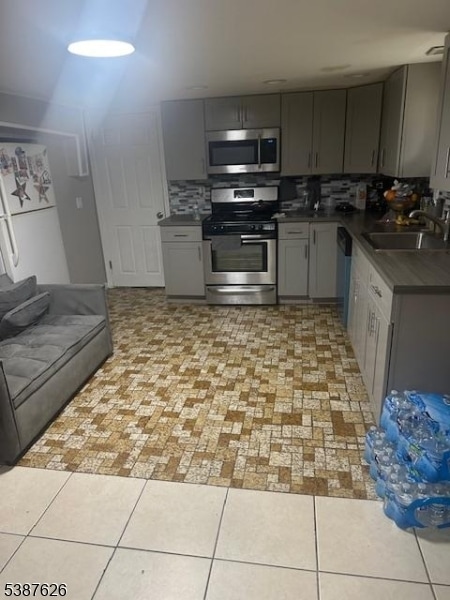103 Sylvan Ave in Clifton, NJ - Building Photo - Building Photo