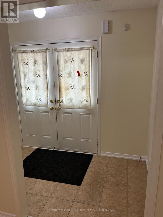 14 Bersan Terrace in Brampton, ON - Building Photo - Building Photo